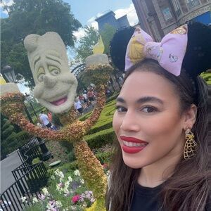 Meet your Posher, Priscila